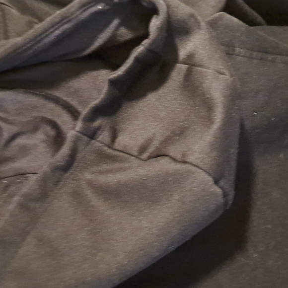 EUC The  North Face zip up hoodie - Picture 7 of 9